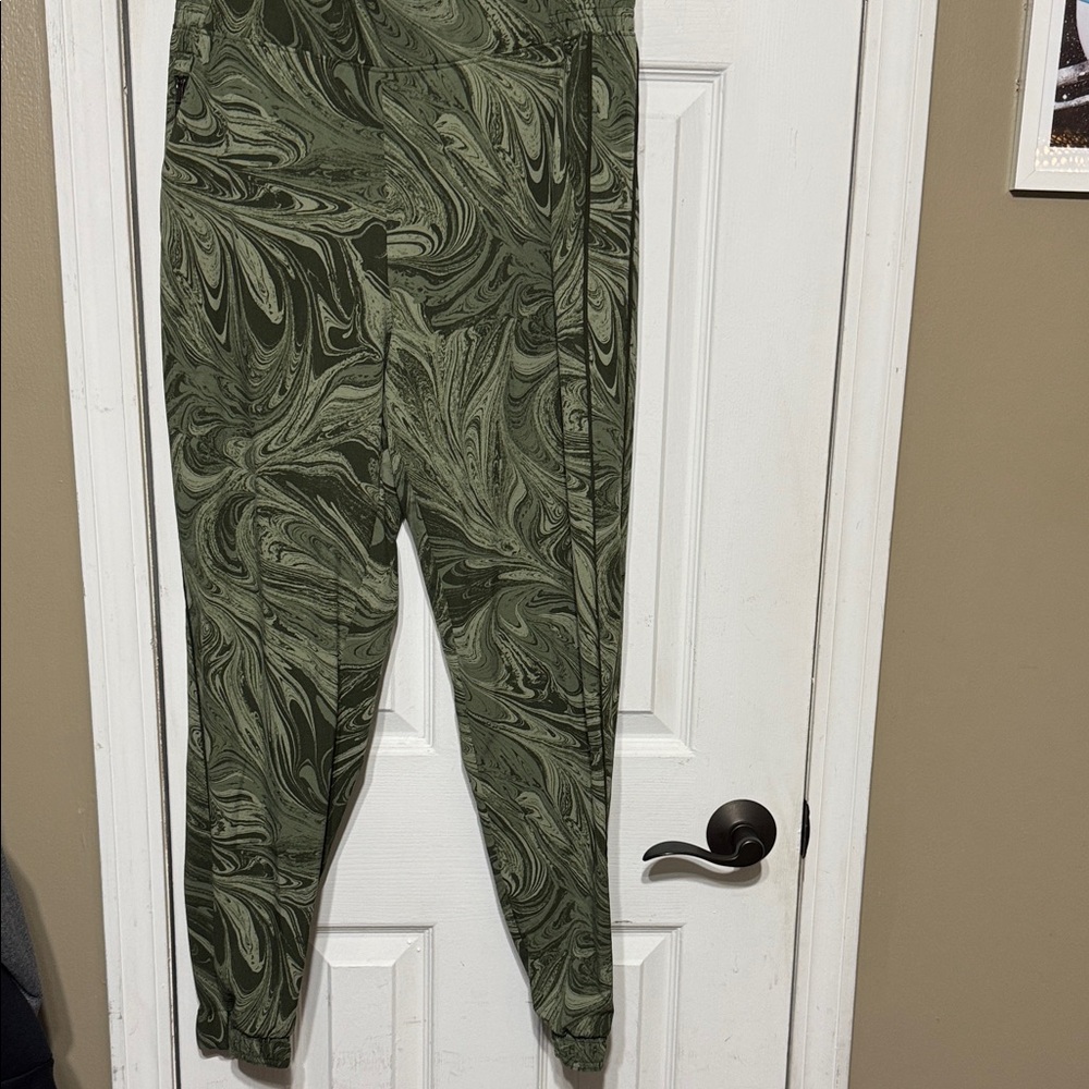 Athleta Olive Patterned Joggers - image 1